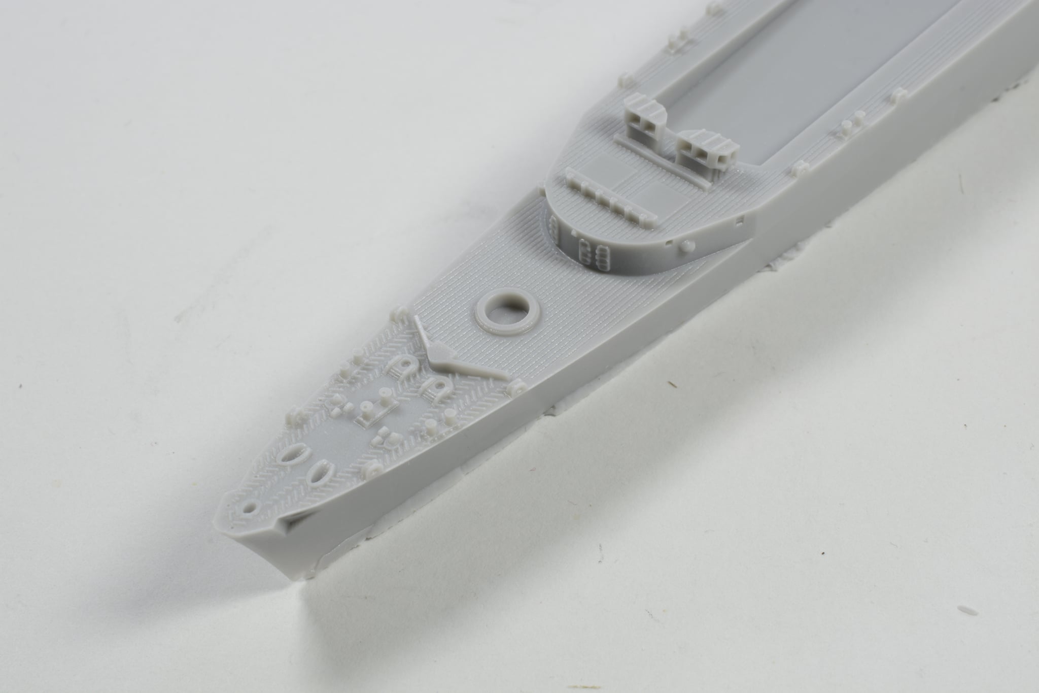 HMS Glamorgan, County Class guided missile destroyer 1982