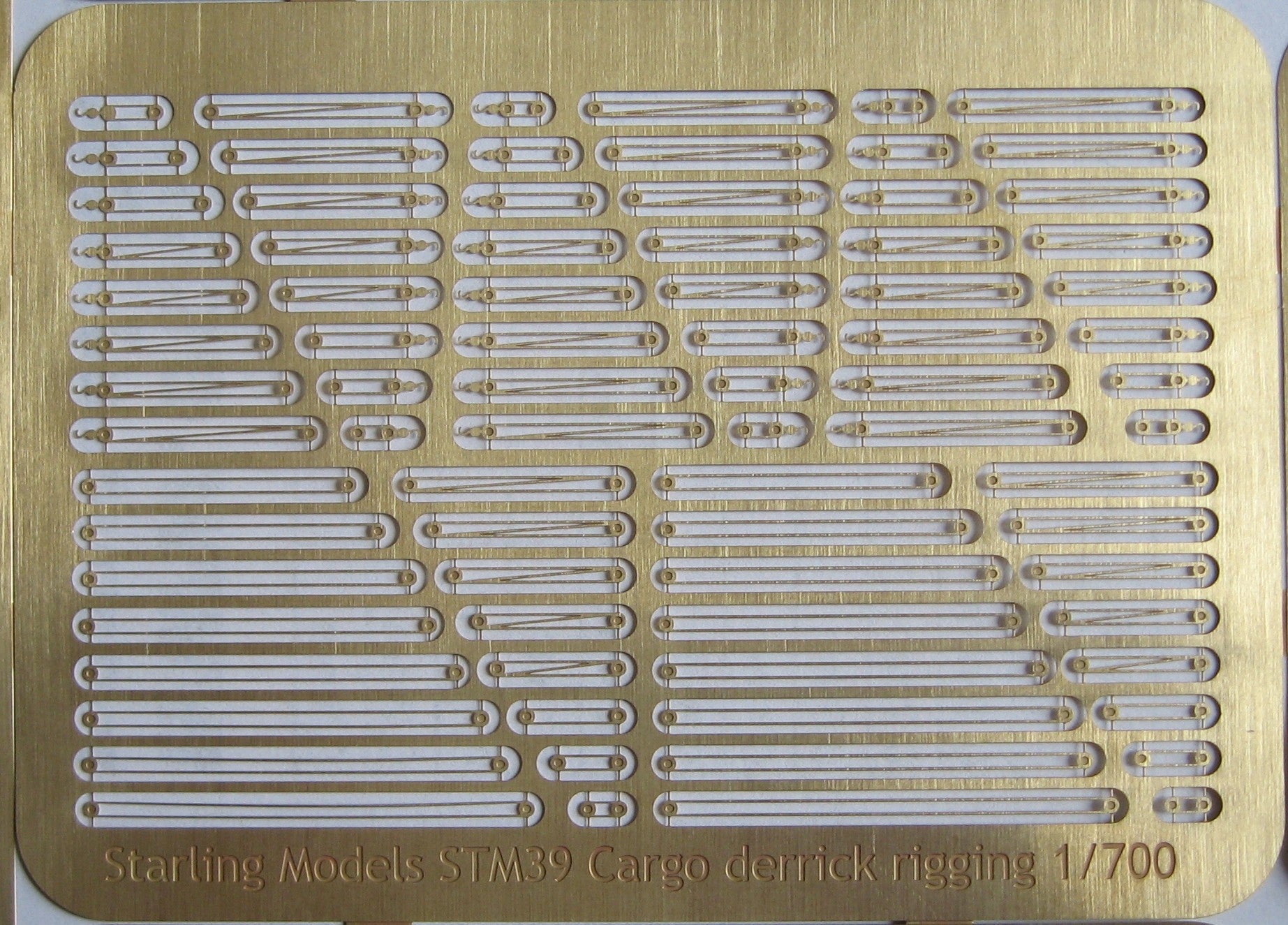 Cargo hooks and rigging