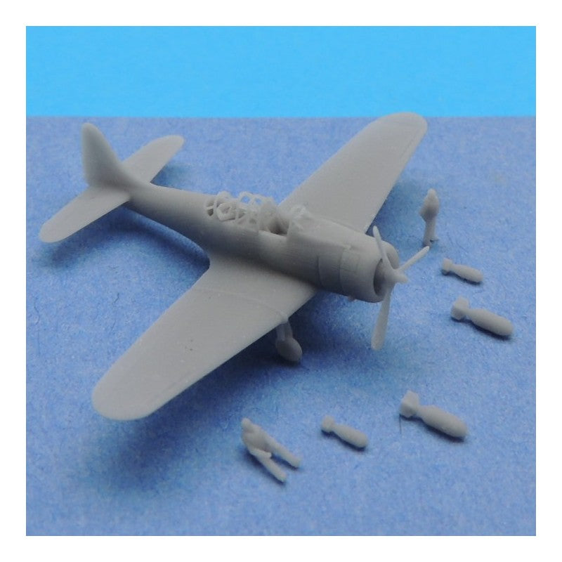 Douglas Dauntless unfolded wings