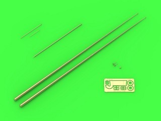 RMS Titanic masts set