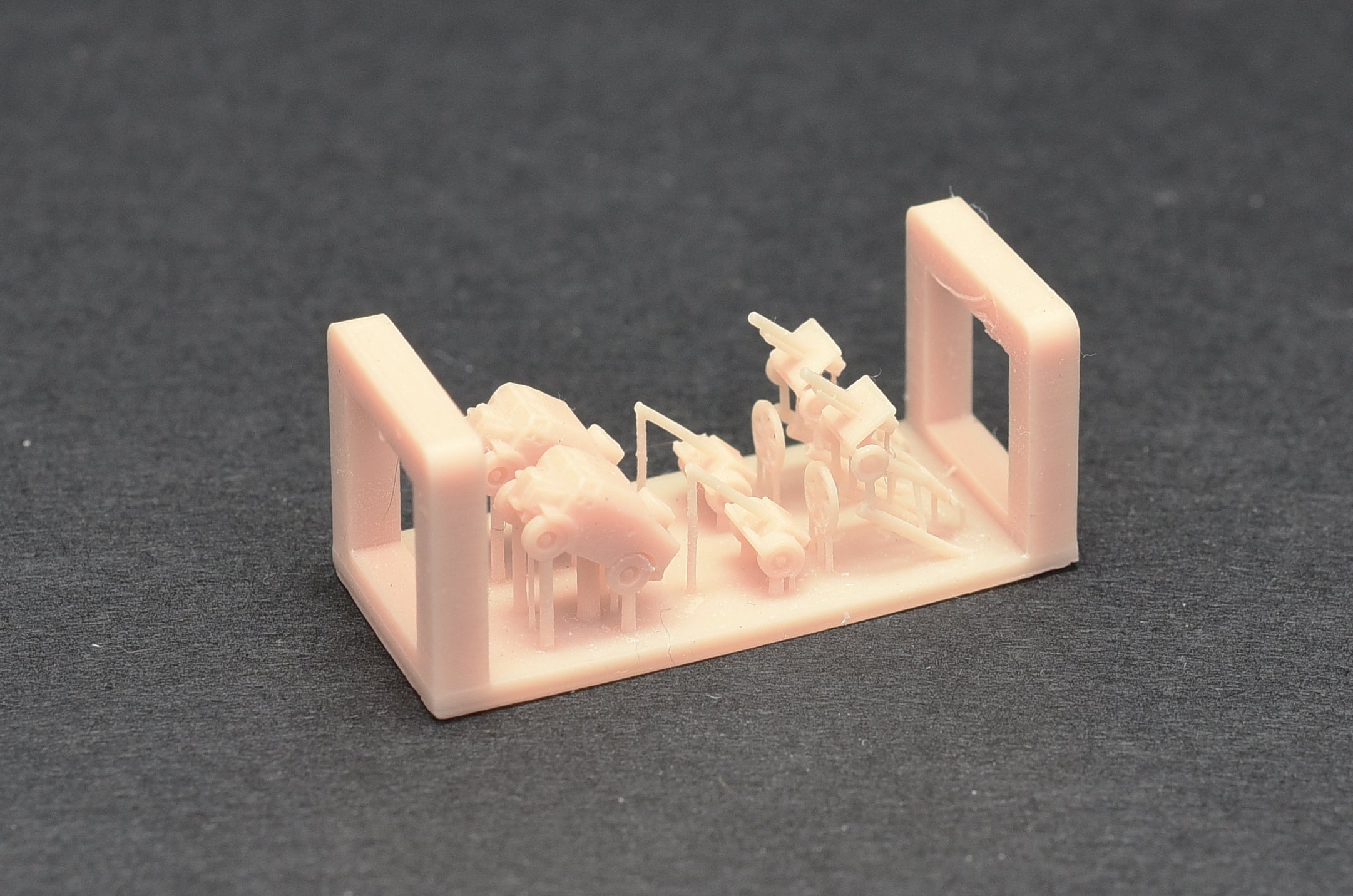 Morris quad and 25 pounder gun